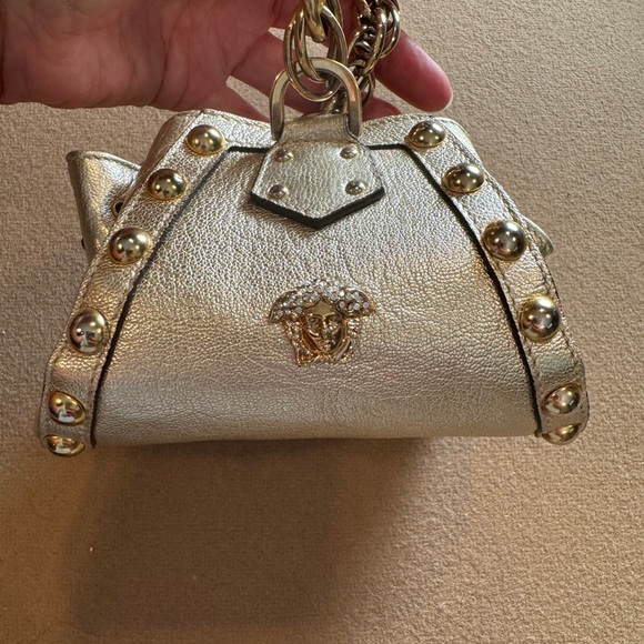 Versace "Authentic" Gold Bucket Evening Bag - Picture 2 of 15